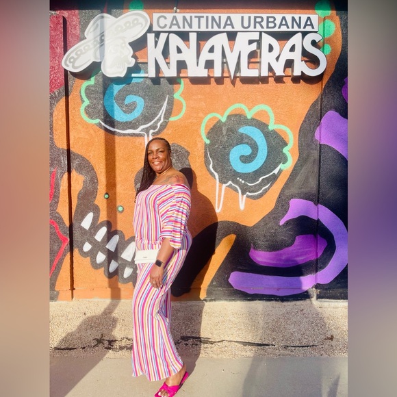 Meet your Posher, Myeisha - Picture 3 of 5